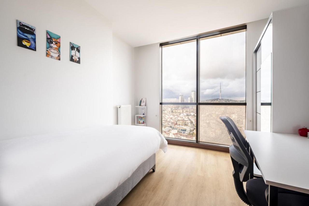 Charming Flat With City View In Atasehir Istanbul Bagian luar foto