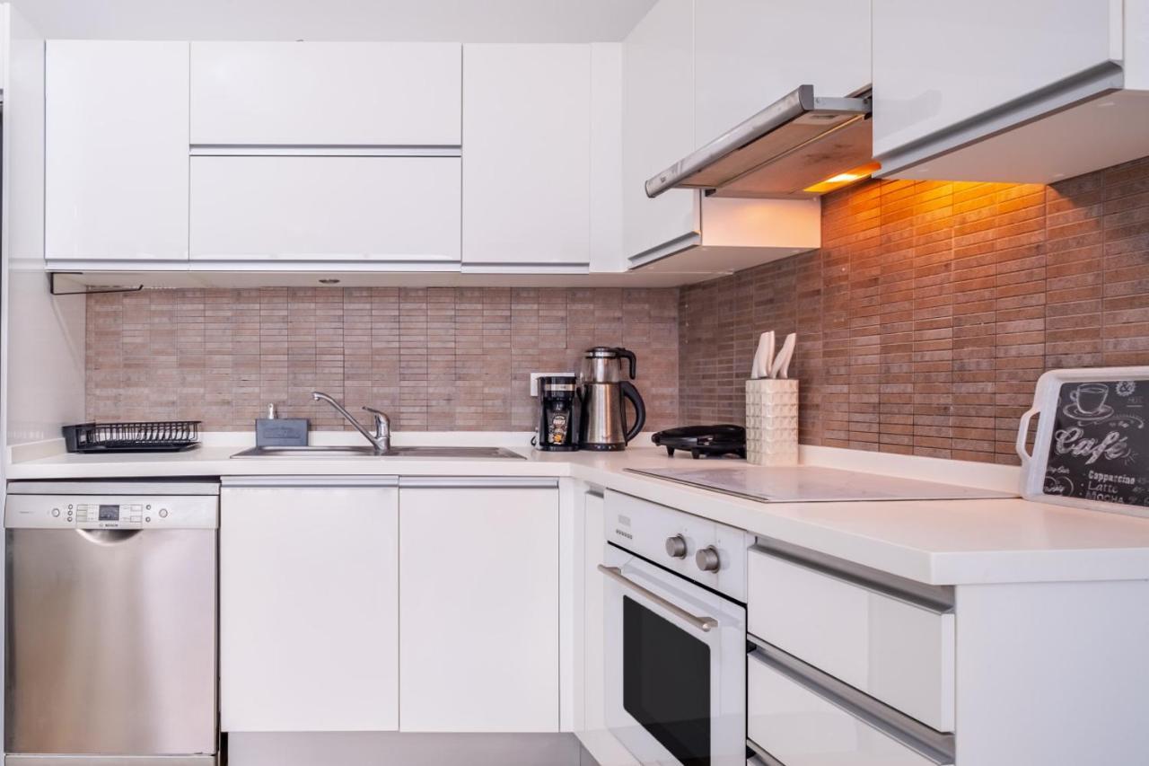 Charming Flat With City View In Atasehir Istanbul Bagian luar foto