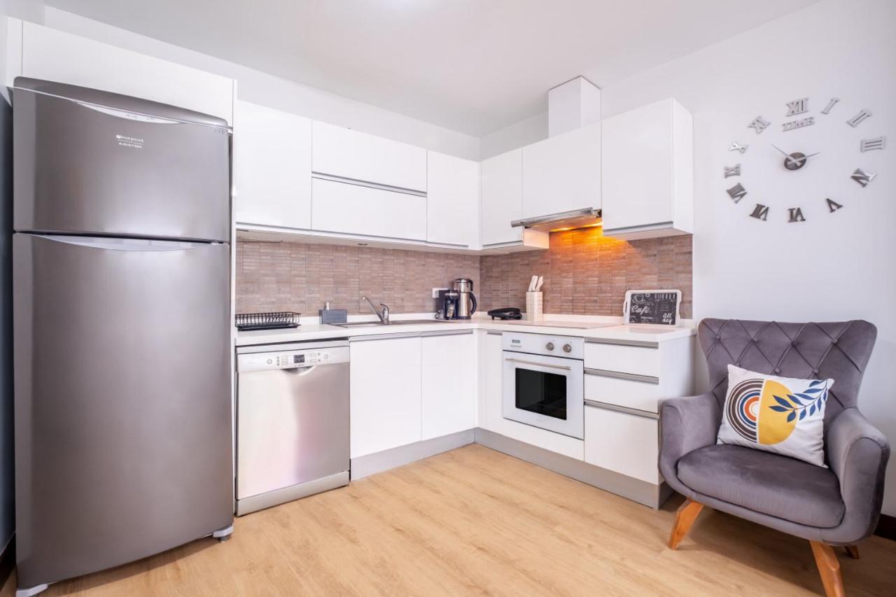 Charming Flat With City View In Atasehir Istanbul Bagian luar foto